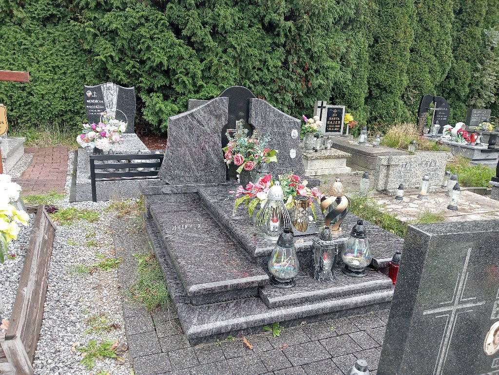 Grób Jerzy Górnioczek